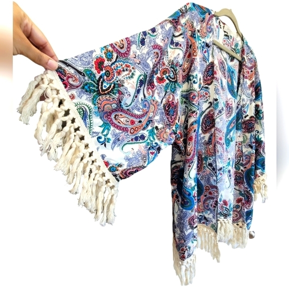 UMGEE 1X/2X Cotton Blend Colorful Paisley Fringed Kimono - Picture 2 of 6